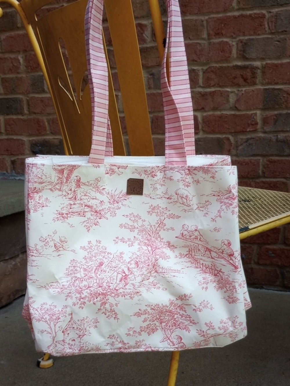 Pink Toile Pattern Medium Tote/Bag
